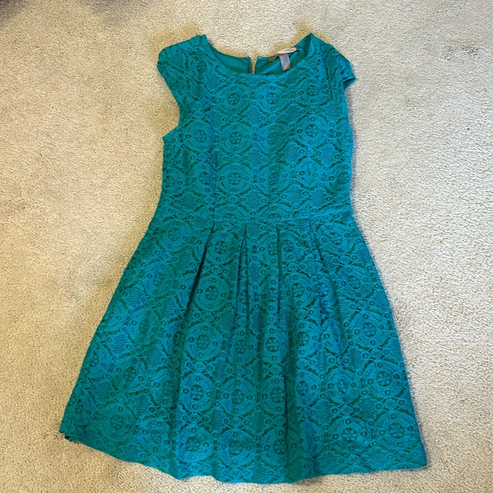 Lace dress